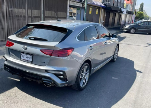 Kia Forte 2.0 Hb Gt Line Mt