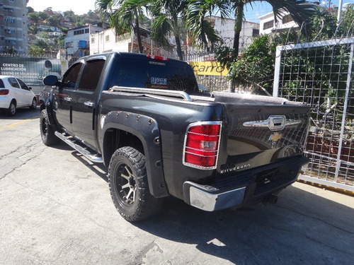 Imagen 6 de 13 de Chevrolet Silverado Lt Automatica 4x4