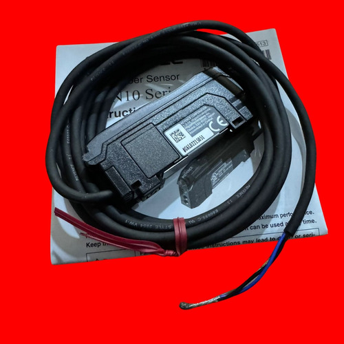 Nuevo En Caja Keyence Fs-n11p Sensor De Fibra Óptica