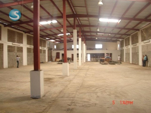 Nave De 1800 Mts2 De Construccion En Hainamosa-almirante, Santo Domingo Este