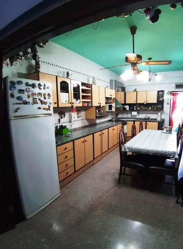 Imagen 2 de 20 de Venta Departamento De 5 Ambientes En Wilde Oeste