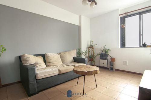 Imagen 4 de 16 de Departamento En Venta 4 Ambientes - Paternal