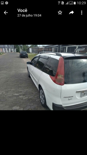Peugeot 207 Sw 2009 1.4 Xr Flex 5p