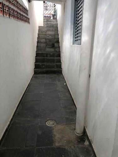 Casa - Próx Av. Lider - 1 Dormitório, Cozinha, Wc - 1089