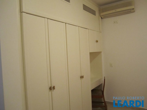 Imagem 5 de 10 de Flat - Itaim Bibi - Sp - 428934