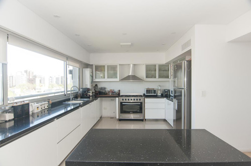 Departamento Triplex Con Cuatro Cocheras Y Parrilla Privada - Quilmes