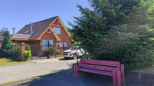 Valle Volcanes Casa En Venta De 4d/4b Puerto Montt