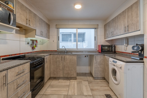Semipiso 3 Ambientes Al Frente Con Gran Balcón, Terraza Y Pileta
