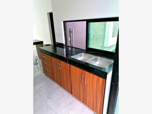 Imagen 4 de 5 de Casa Sola En Venta Las Lagunas
