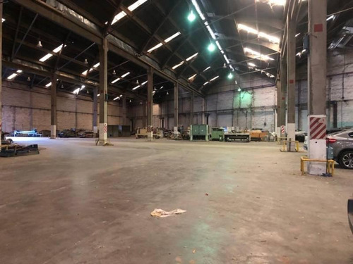 Imagen 4 de 7 de Deposito 4600m2 - Alquiler - Nueva Pompeya