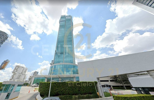 Oficina En Venta De 119m2 En Torre Jv3, Zona Angelópolis!