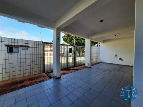 Imagem 3 de 15 de Casa Em Capim Macio Para Residencia Ou Comercio - L-4618
