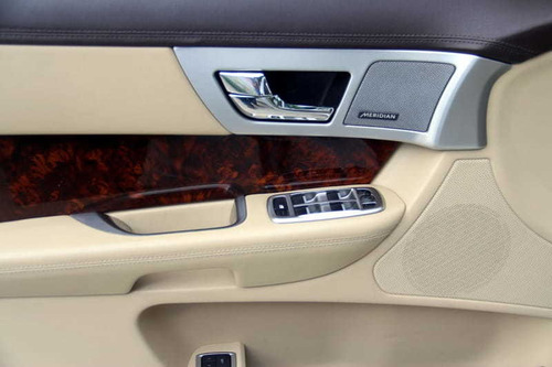 Jaguar Xf 2.0 Pluxury