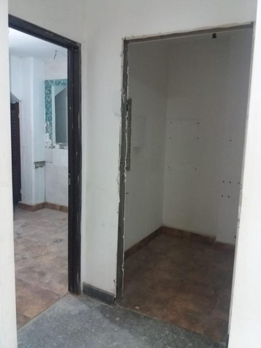 Imagen 13 de 25 de Local - Caseros