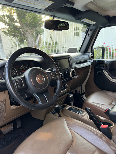 Jeep Wrangler 3.7 Unlimited Sahara 3.6 4x4 At