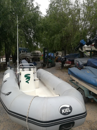 Imagen 6 de 7 de Semirrigido Kiel 460 Yamaha 40 Hp