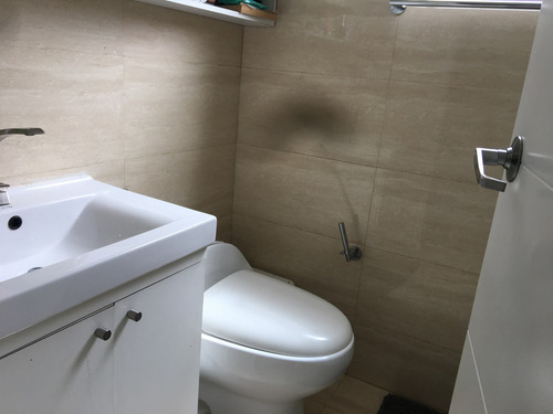 Imagen 8 de 14 de Vendo Apartamento 75m2 2h/1b/2p La Boyera 8625