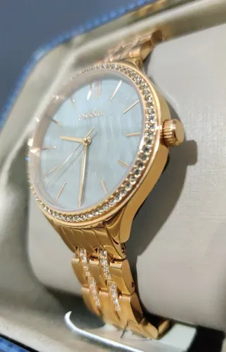 Reloj Fossil Suitor Bq3423 Tono Rosa Incrustaciones Cristal 430.000