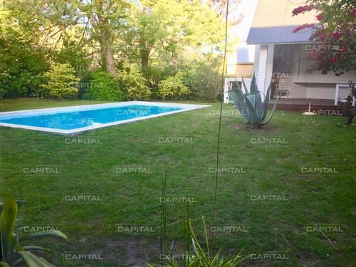 Excelente Oportunidad En Venta!! Casa Con Pileta En La Barra.- Ref: 30109