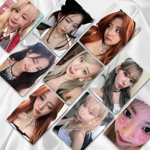 Pyajuu Le Sserafim Laser Photo Cards 50pcs Le Sserafim