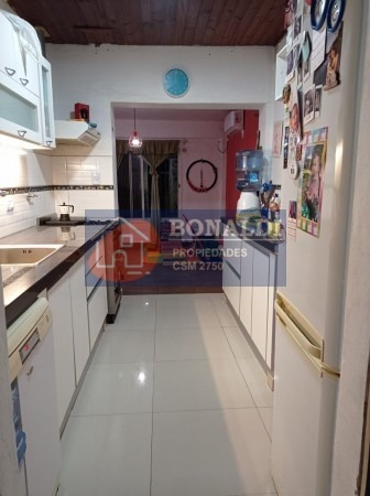 Imagen 3 de 9 de Casa 3 Ambientes Con 2 Departamentos Con Entrada Independiente