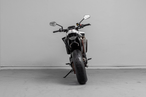 Ktm Duke 890 R- Ktm Palermo