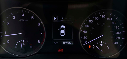 Imagen 10 de 15 de Hyundai Elantra 2018 2.0 Gls Premium At