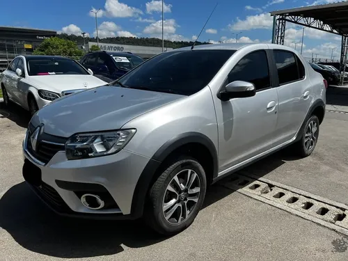 Renault Logan 1.6 Privilege / Intens