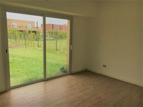 Imagen 9 de 20 de Muy Linda Casa En Venta En San Gabriel, Villanueva. 3 Dorm-jardin Y Pileta