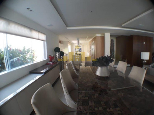 Imagem 25 de 30 de Novo Leblon Mansão À Venda R$9.950.000,00 Com 5 Suítes, Área Gourmet Completa, Piscina - Casa Totalmente Modernizada E Reformada. - Mix5194i - 32489194
