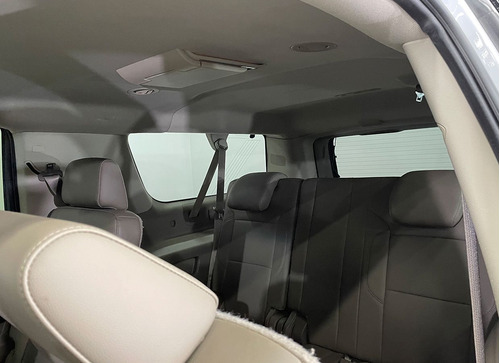 Chevrolet Suburban 5.3 Lt V8 At