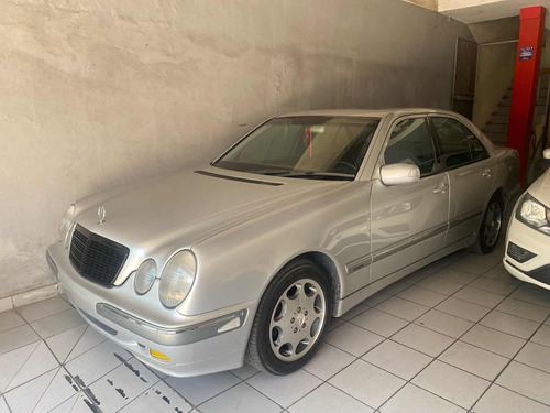 Mercedes-Benz Clase E 2.6 E240 Elegance Plus At