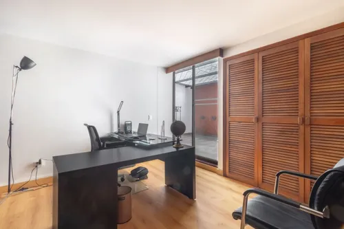 Apartamento En Venta En El Chicó. Cod V13117