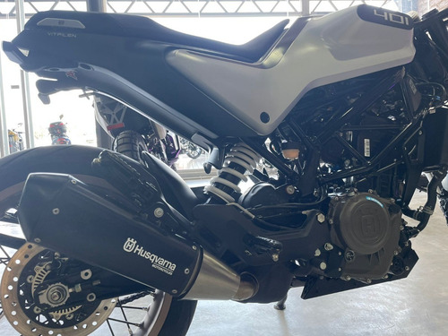 Imagen 9 de 15 de Husqvarna Vitpilen 2021 - 4800 Km - Financiamos
