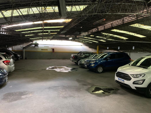 Imagen 3 de 8 de Garage 4 Plantas 2000m2 Cub, Habilitado, Sist Incendio/e/mec