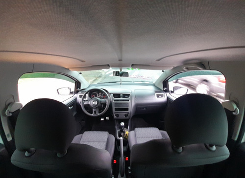 Imagem 5 de 12 de Vw Fox 1.0 G Ii Excelente Estado Com Passagem Por Leilão.