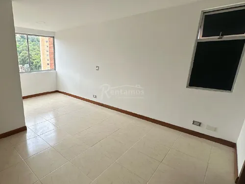 Apartamento En Arriendo En Cumbres. Cod A776085