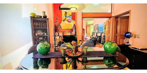 Casa En Venta En Lo Barnechea