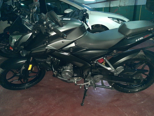 Imagen 17 de 25 de Bajaj Rouser Ns 160