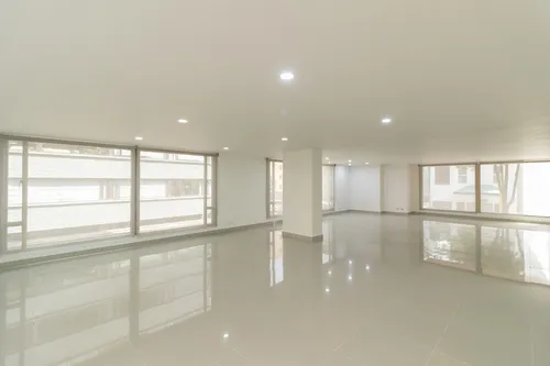 Oficina En Arriendo En El Nogal. Cod A1105057