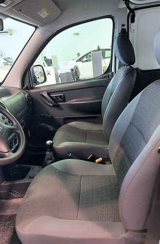 Peugeot Partner Furgón Utilitario Hdi 1.6 0km En Stock