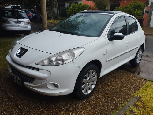 Peugeot 207 1.6 XT PREMIUM 5 P