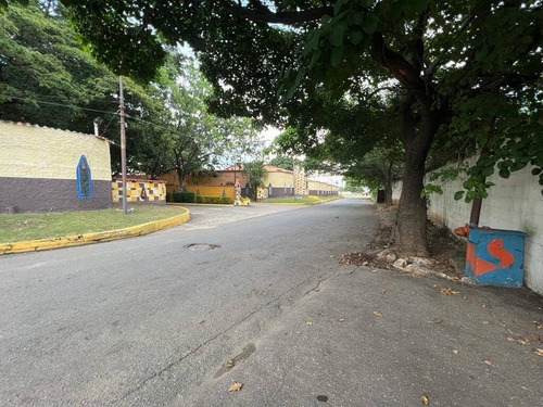 Imagen 7 de 14 de 163680 Anthony Marquez 0424-4338703 Venta Galpon Castillito