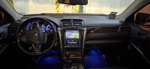 Toyota Camry 2.5 L4 At
