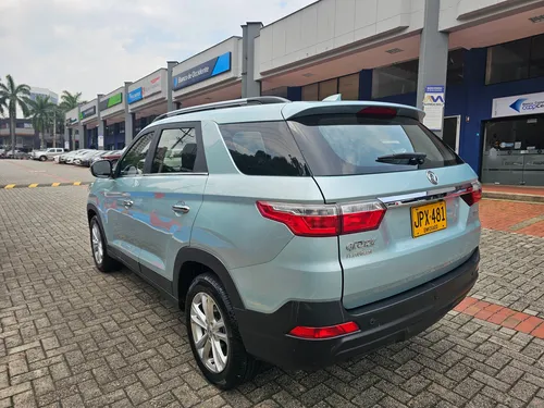 Dfsk Glory 560 1.8cc Mt 2020