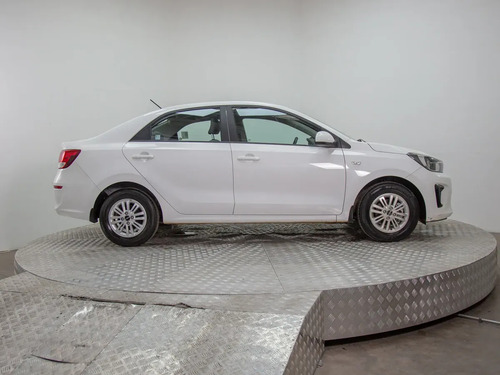 Kia Soluto 1.4 Lx Ac Mt 2024