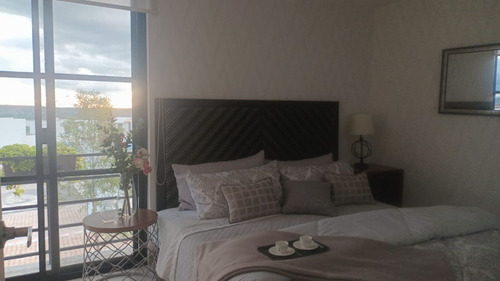 Casa En Venta En Sonterra, 2 Recamaras, 2.5 Baños, Alberca, Equipada, De Lujo!