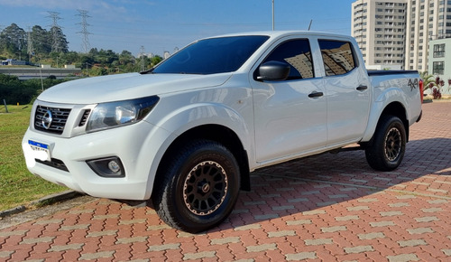 Nissan Frontier 2.3 S Cab. Dupla 4x4 4p 6 marchas