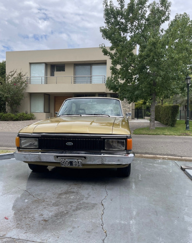 Ford Falcon Deluxe 221 3.6