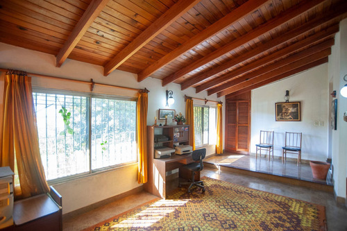 Casa En Venta City Bell, Galpón Y Local